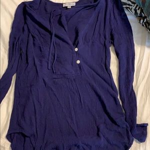 Navy blue buttoned top